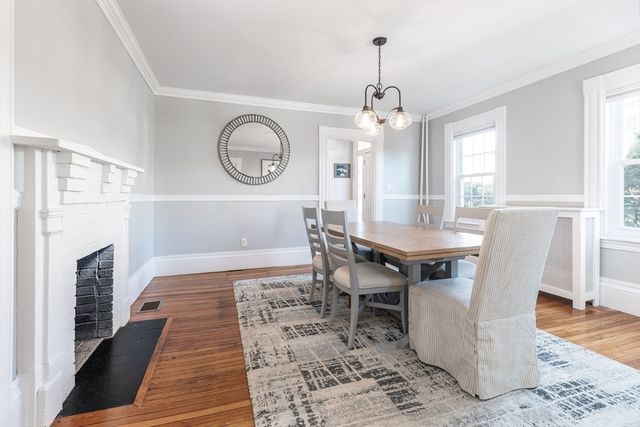 1076 Adams St, Boston, MA 02124