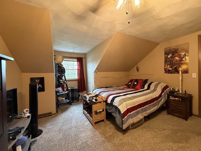 938 Nantucket Drive, Janesville, WI 53546