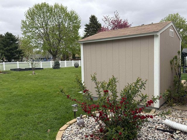 938 Nantucket Drive, Janesville, WI 53546