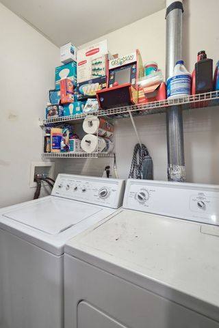 4135 S Vincennes Avenue 3N, Chicago, IL 60653