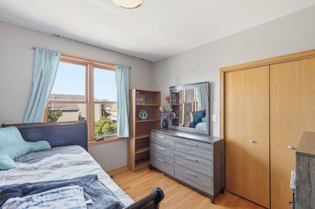 4135 S Vincennes Avenue 3N, Chicago, IL 60653