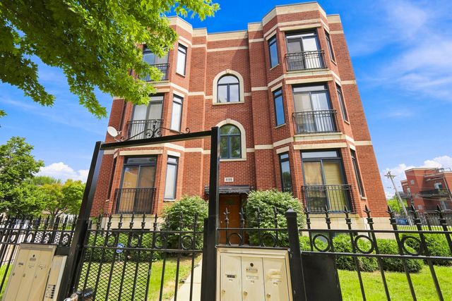 4135 S Vincennes Avenue 3N, Chicago, IL 60653