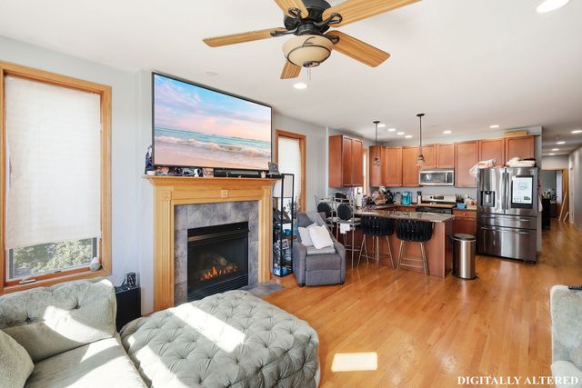 4135 S Vincennes Avenue 3N, Chicago, IL 60653