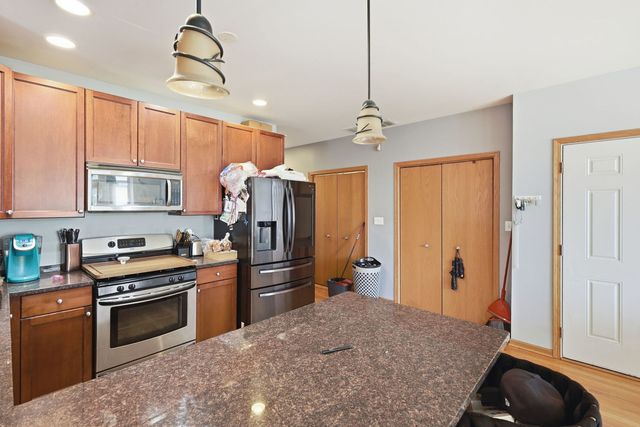 4135 S Vincennes Avenue 3N, Chicago, IL 60653