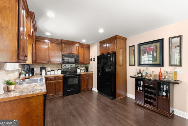 2786 Summer Creek Drive, Gainesville, GA 30507