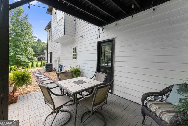 2786 Summer Creek Drive, Gainesville, GA 30507