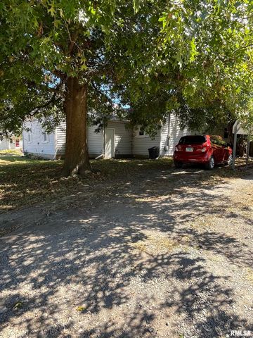 421 N 21ST Street, Herrin, IL 62948