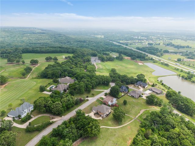 3819 TPC Drive, Alma, AR 72921
