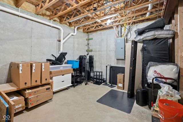 13970 Avalon Boulevard, Fishers, IN 46037