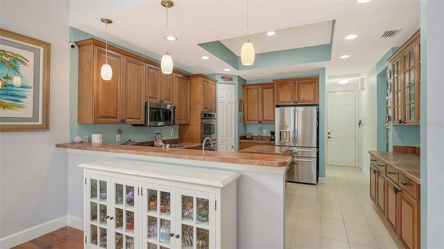 6659 38TH LANE E, Sarasota, FL 34243