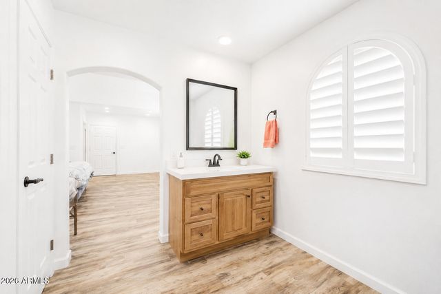 25513 N 15TH Avenue, Phoenix, AZ 85085