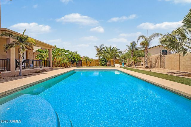 25513 N 15TH Avenue, Phoenix, AZ 85085