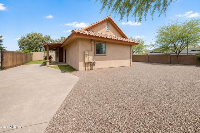 25513 N 15TH Avenue, Phoenix, AZ 85085