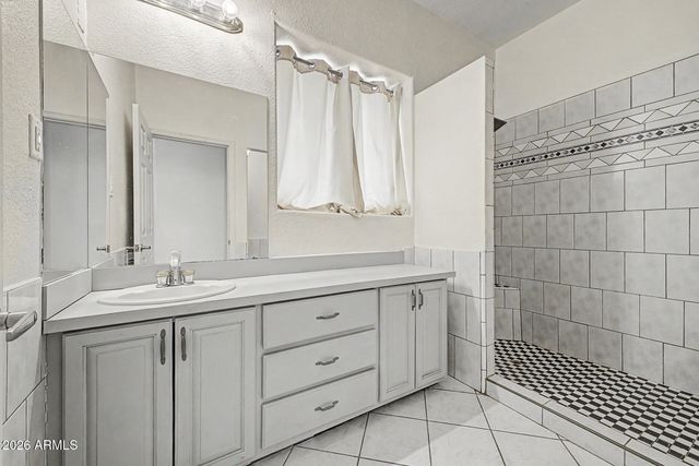 25513 N 15TH Avenue, Phoenix, AZ 85085