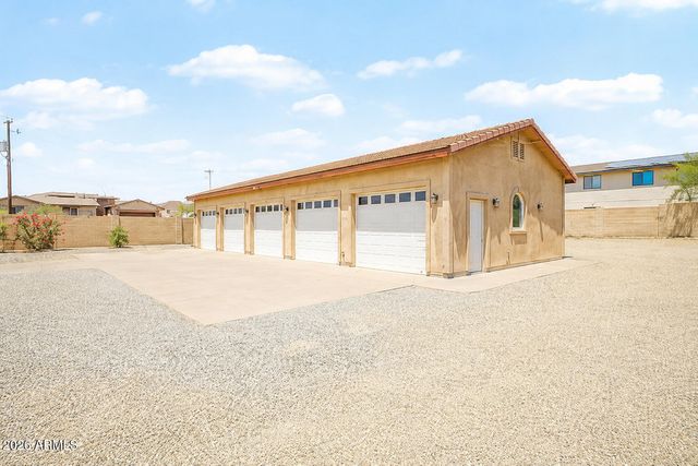 25513 N 15TH Avenue, Phoenix, AZ 85085