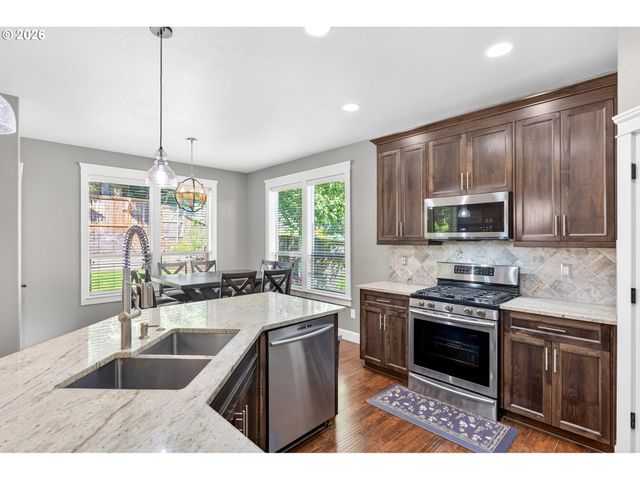 6173 LILLIAN St Se, Salem, OR 97306