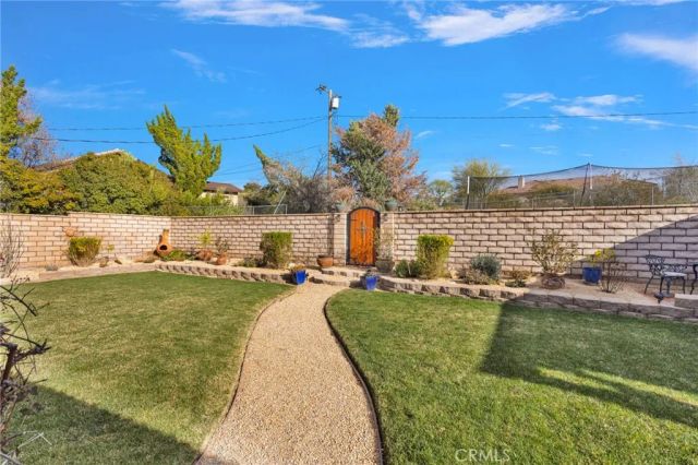 19978 Eyota, Apple Valley, CA 92308