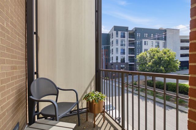 334 Van Buren St, Nashville, TN 37208