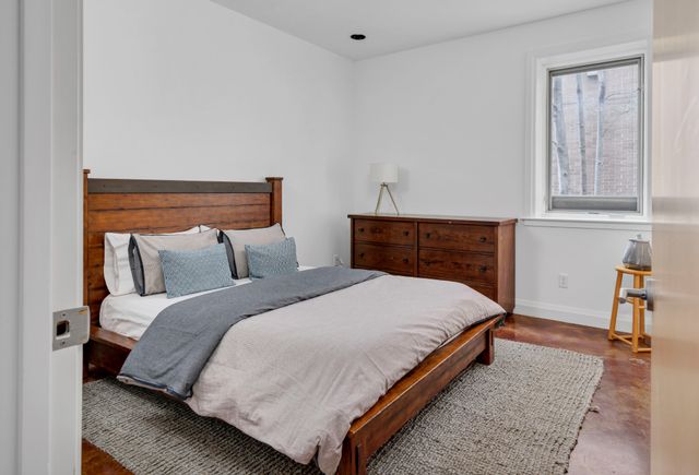 334 Van Buren St, Nashville, TN 37208