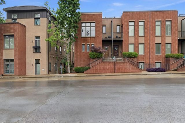 334 Van Buren St, Nashville, TN 37208