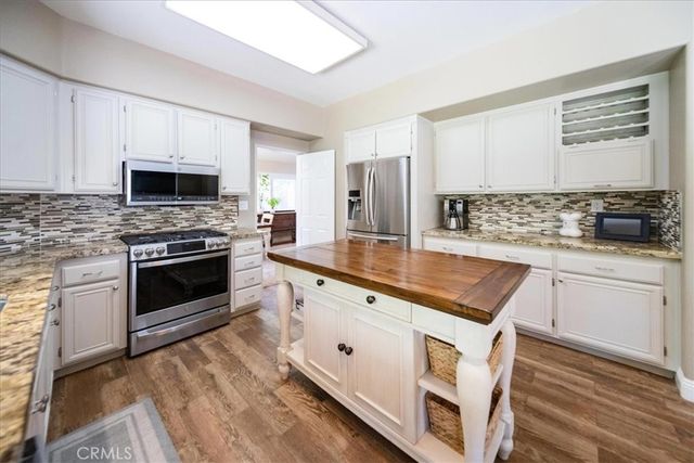 40579 New Town, Temecula, CA 92591