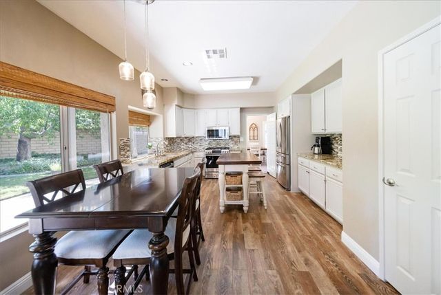 40579 New Town, Temecula, CA 92591