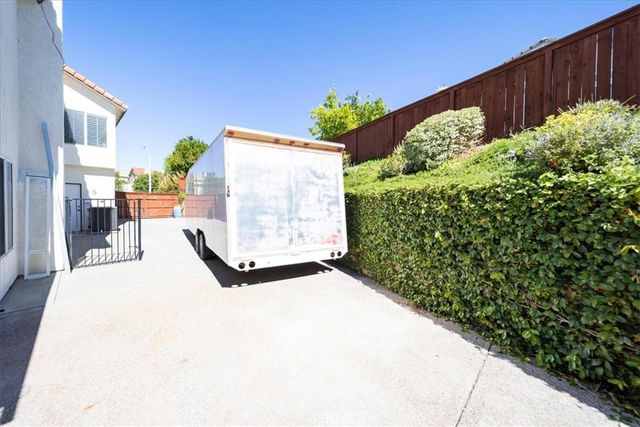 40579 New Town, Temecula, CA 92591