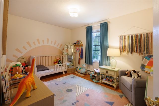 15 Oak Dr, West Brookfield, MA 01585