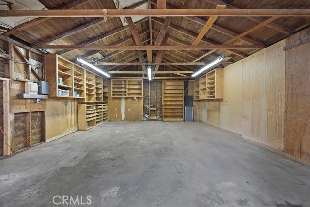 240 S Real, Bakersfield, CA 93309