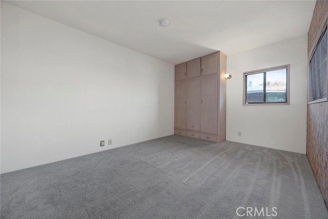 240 S Real, Bakersfield, CA 93309