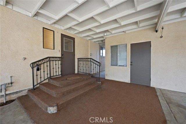 240 S Real, Bakersfield, CA 93309