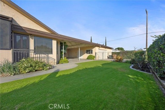 240 S Real, Bakersfield, CA 93309