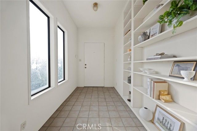 240 S Real, Bakersfield, CA 93309