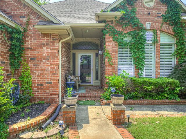 6716 NW 109th Street, Oklahoma City, OK 73162