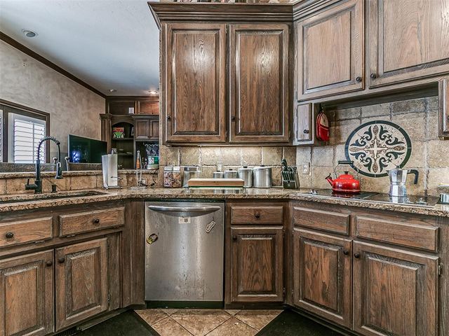 6716 NW 109th Street, Oklahoma City, OK 73162