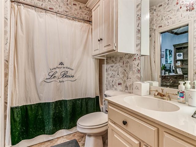 6716 NW 109th Street, Oklahoma City, OK 73162