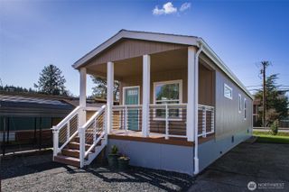 2400 DONOVAN Avenue #4, Bellingham, WA 98225