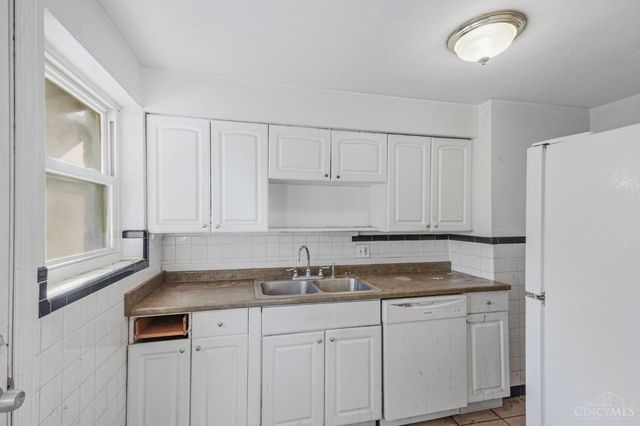 5601 Lester Road, Cincinnati, OH 45213