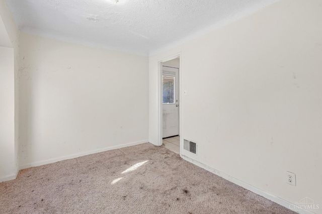 5601 Lester Road, Cincinnati, OH 45213