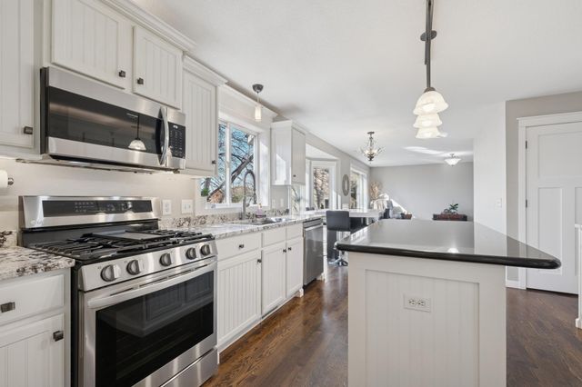 363 Geranium Drive, Watertown, MN 55388