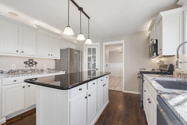 363 Geranium Drive, Watertown, MN 55388