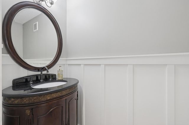 363 Geranium Drive, Watertown, MN 55388