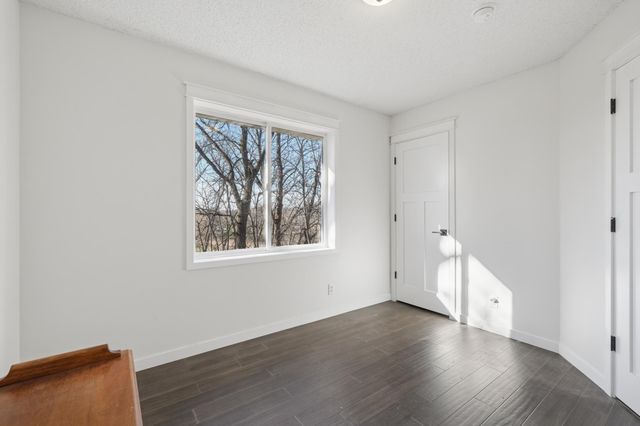 363 Geranium Drive, Watertown, MN 55388