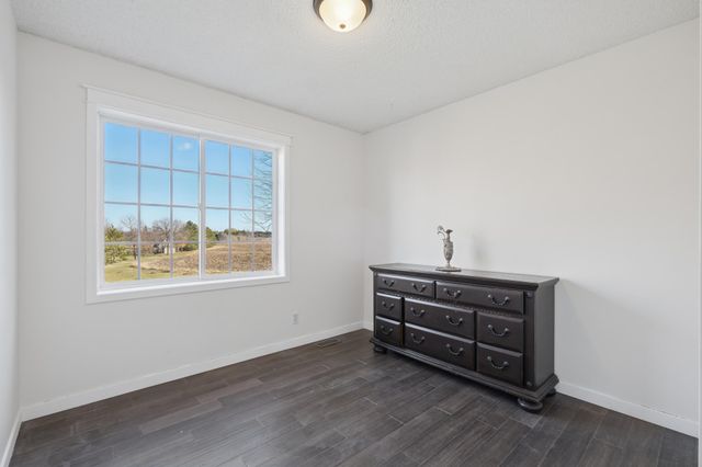 363 Geranium Drive, Watertown, MN 55388