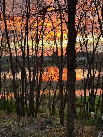 363 Geranium Drive, Watertown, MN 55388