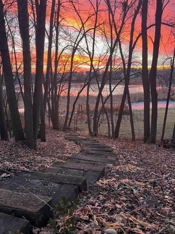 363 Geranium Drive, Watertown, MN 55388