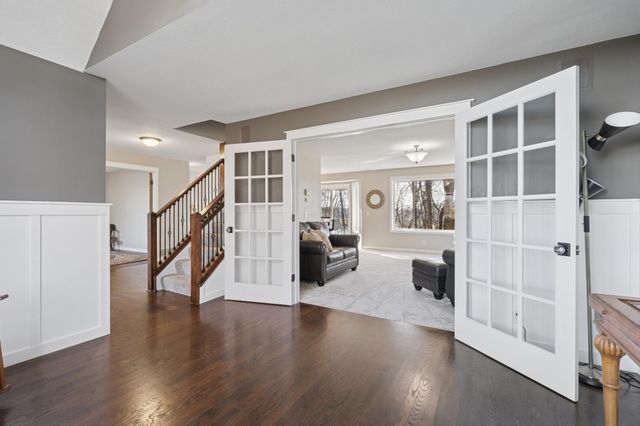 363 Geranium Drive, Watertown, MN 55388