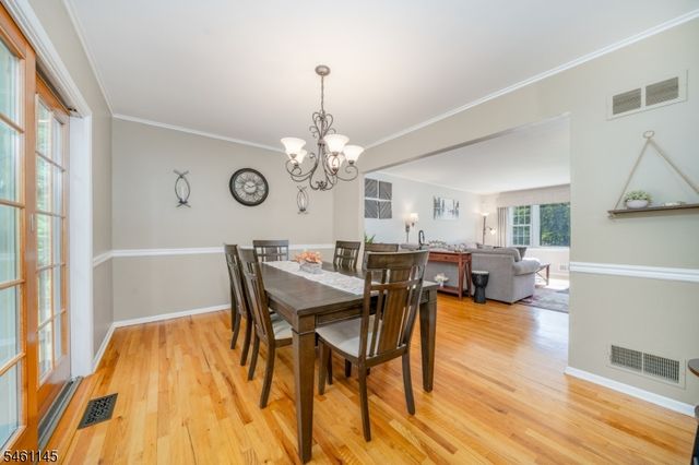 27 Fawn Cir, Berkeley Heights Twp., NJ 07922