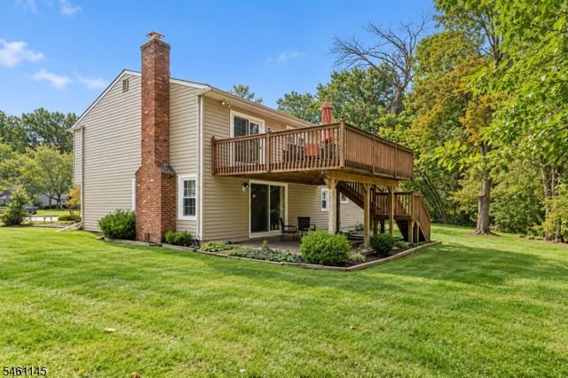 27 Fawn Cir, Berkeley Heights Twp., NJ 07922