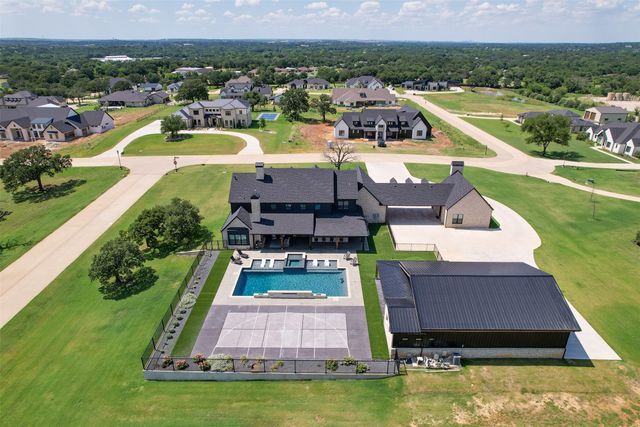 312 Mint Ridge Drive, Burleson, TX 76028